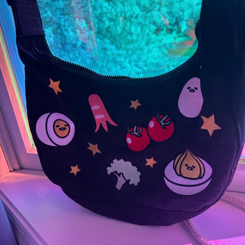 BAGGU x Gudetama Medium Crescent Bag Purse
